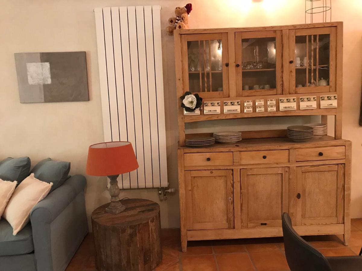 Aparthotel Les Gouts Et Les Couleurs Cucuron Zewnętrze zdjęcie